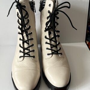 Michael Kors platform Women's Cream Lace-Up Combat hiking Boots